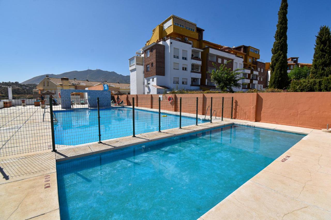 Apartamento Con Amplio Porche Y Bbq Бенальмадена Екстер'єр фото