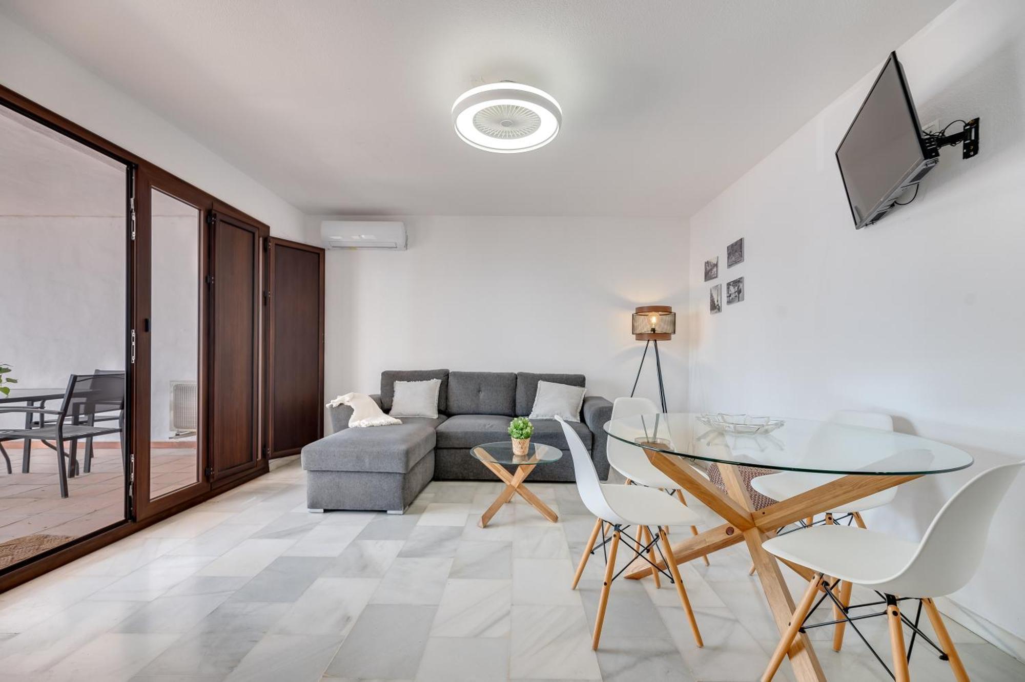 Apartamento Con Amplio Porche Y Bbq Бенальмадена Екстер'єр фото