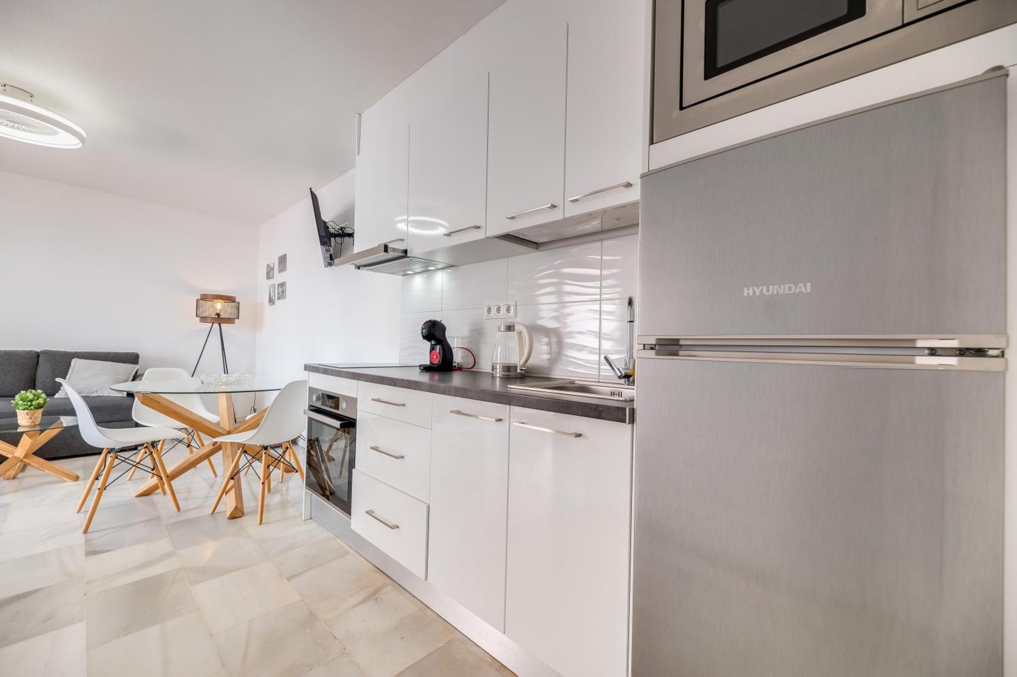Apartamento Con Amplio Porche Y Bbq Бенальмадена Екстер'єр фото