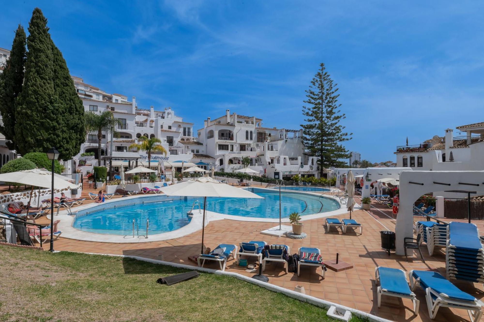 Apartamento Con Amplio Porche Y Bbq Бенальмадена Екстер'єр фото